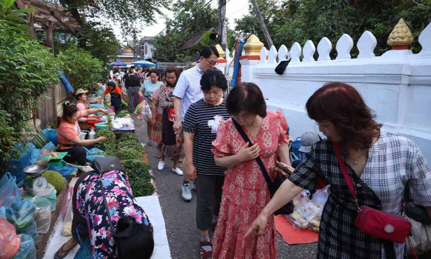 ឡាវពិចារណាលើកលែងទិដ្ឋាការបន្ថែមដល់កម្ពុជា និងប្រទេសផ្សេងទៀតដើម្បីទាក់ទាញភ្ញៀវទេសចរ